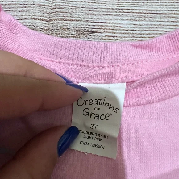 3/$20 girls frozen shirt - Picture 4 of 5